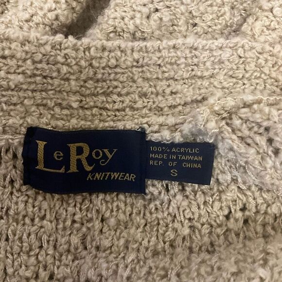 Vintage Le Roy Knitwear Women’s Small 100% Acrylic Cardigan Sweater Cozy - Picture 7 of 9